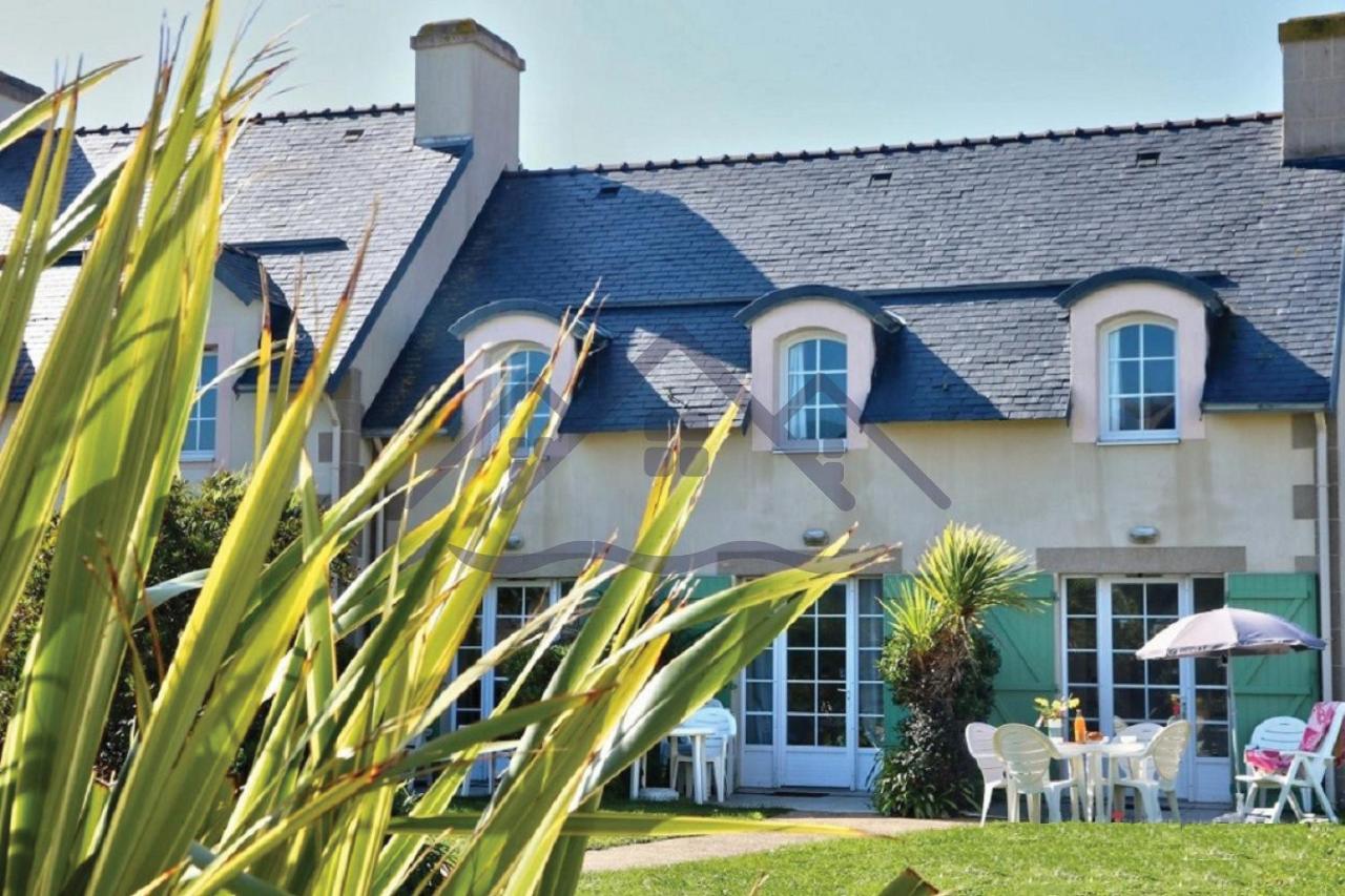 LocaLise - Maison G5 au Guilvinec - A 50m de la mer avec jardin et piscine - Tout à pied, plages, port, centre, commerces, marché - Wifi inclus - Animaux bienvenus - Linge de lit inclus Esterno foto