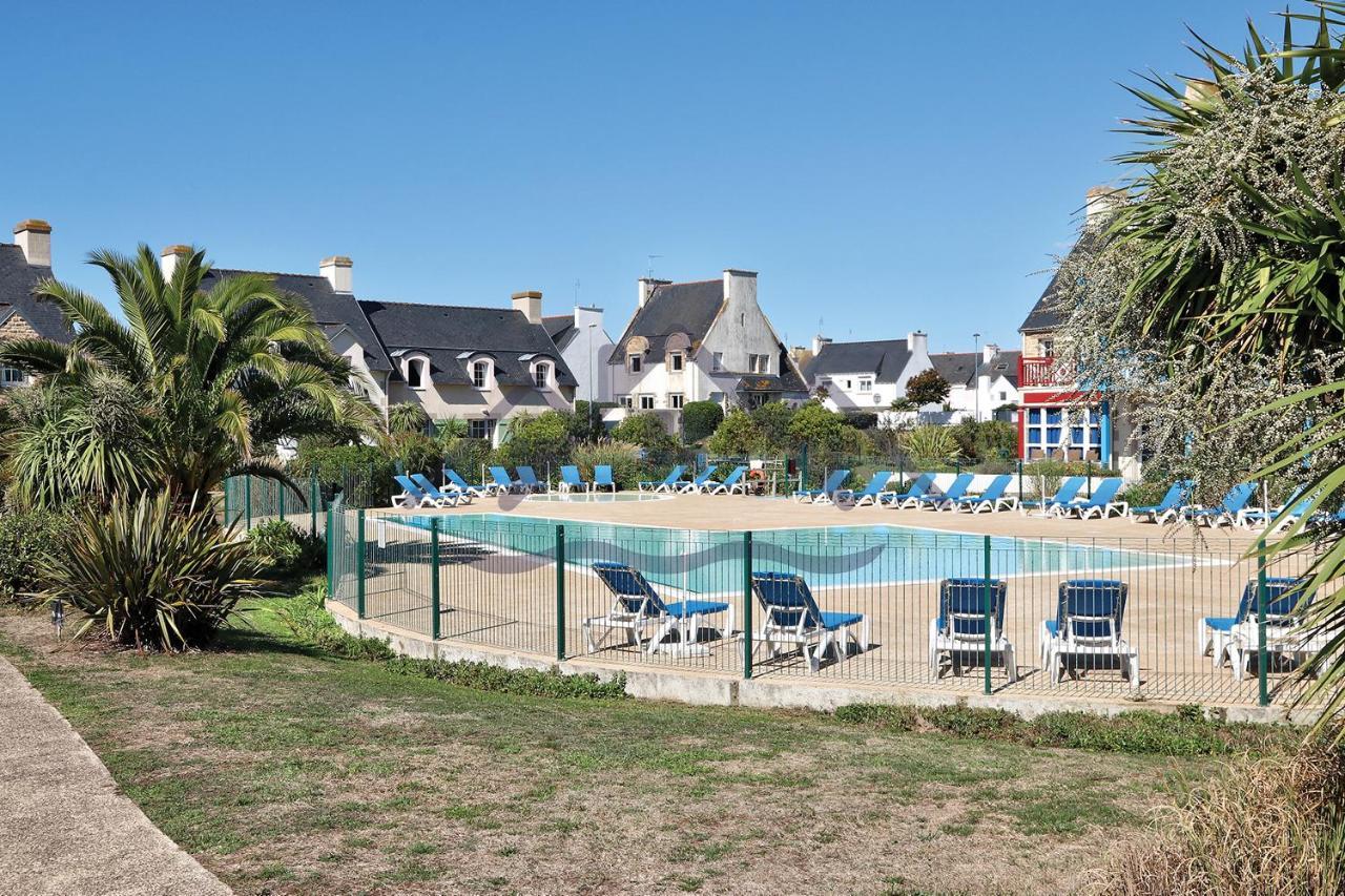 LocaLise - Maison G5 au Guilvinec - A 50m de la mer avec jardin et piscine - Tout à pied, plages, port, centre, commerces, marché - Wifi inclus - Animaux bienvenus - Linge de lit inclus Esterno foto