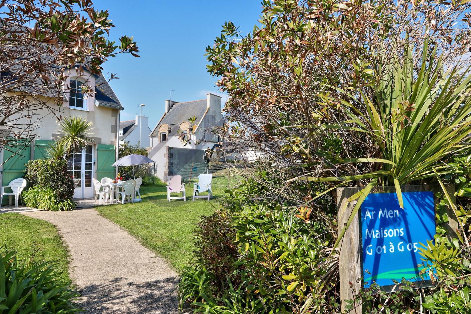 LocaLise - Maison G5 au Guilvinec - A 50m de la mer avec jardin et piscine - Tout à pied, plages, port, centre, commerces, marché - Wifi inclus - Animaux bienvenus - Linge de lit inclus Esterno foto