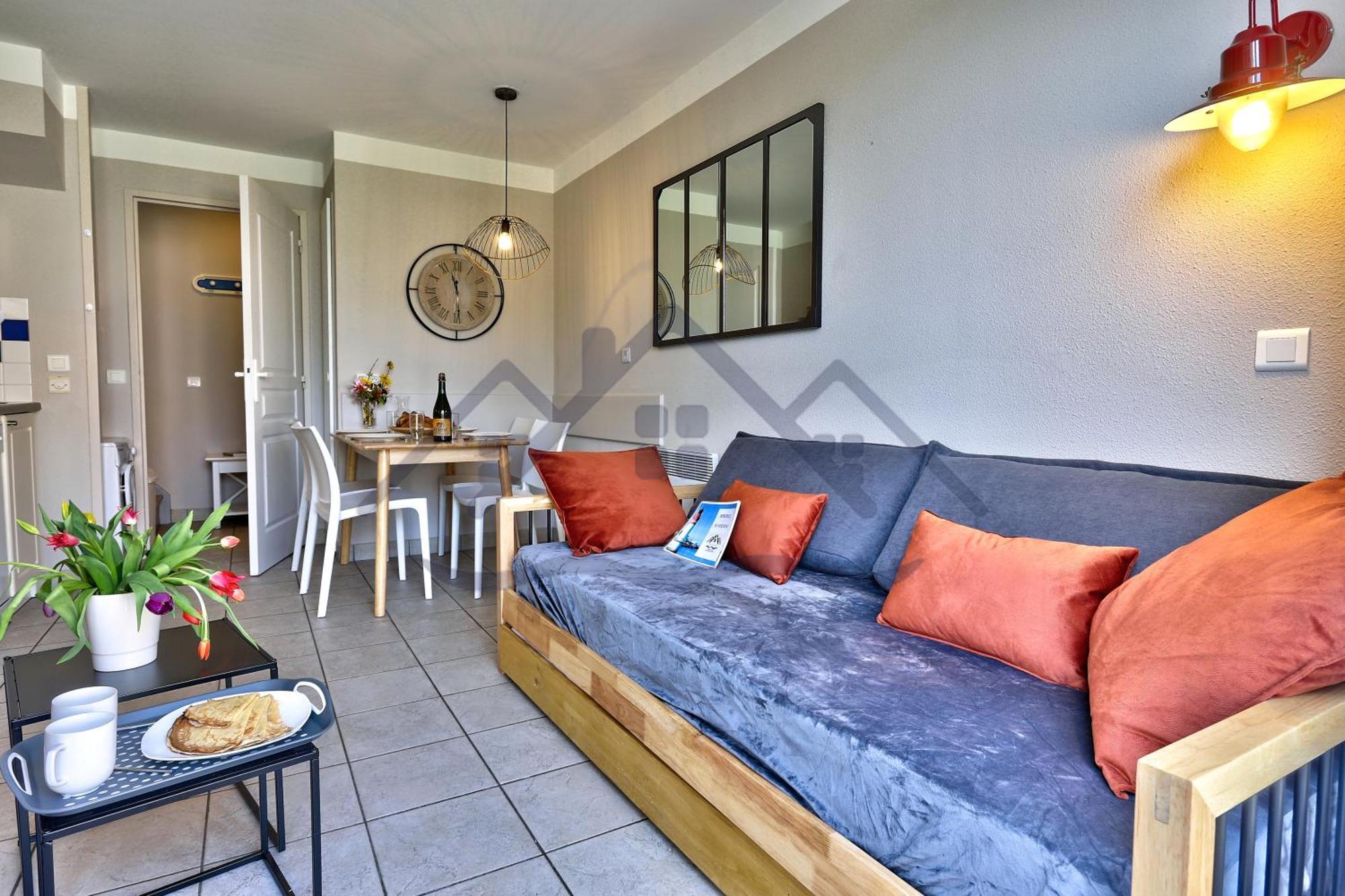 LocaLise - Maison G5 au Guilvinec - A 50m de la mer avec jardin et piscine - Tout à pied, plages, port, centre, commerces, marché - Wifi inclus - Animaux bienvenus - Linge de lit inclus Esterno foto