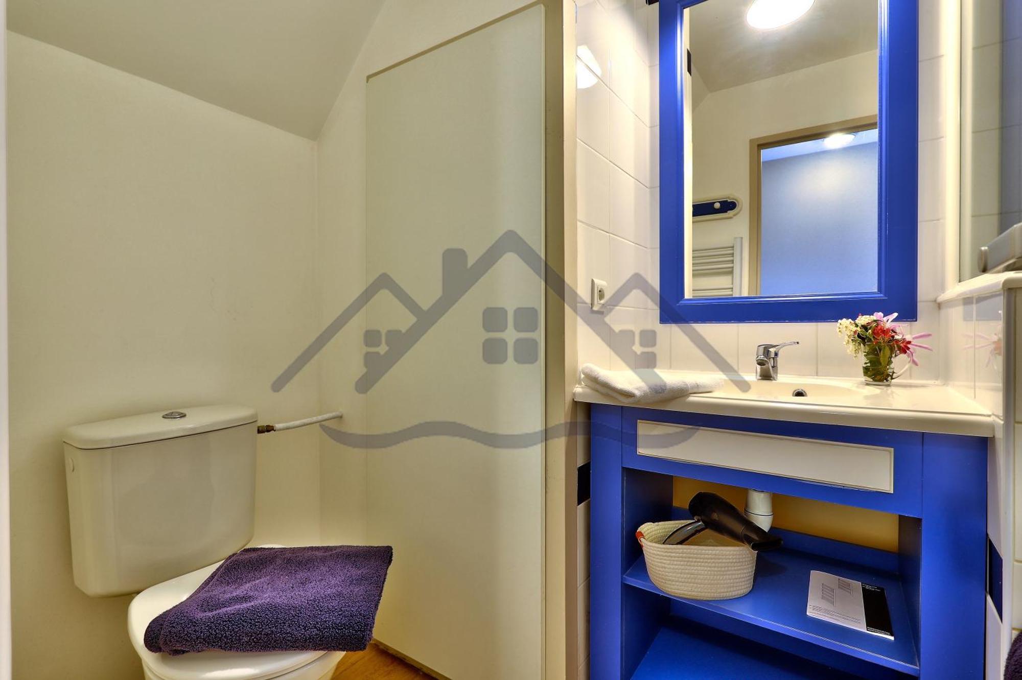 LocaLise - Maison G5 au Guilvinec - A 50m de la mer avec jardin et piscine - Tout à pied, plages, port, centre, commerces, marché - Wifi inclus - Animaux bienvenus - Linge de lit inclus Esterno foto